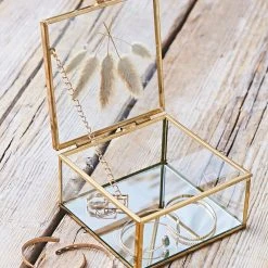 Arty Fêtes Boite En Verre Avec Fleurs Sechees Verre 8 Arty Fêtes Boite En Verre Avec Fleurs Sechees Verre -SEMA design Boutique 3cf65 amb fetedesmeres 10879 hd