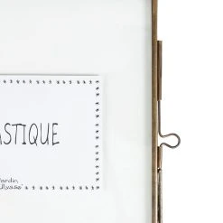 Jardin D'Ulysse Cadre Photo Ruban Doré En Fer Et Verre 6 Jardin D'Ulysse Cadre Photo Ruban Doré En Fer Et Verre -SEMA design Boutique 465672 DET01 WEB