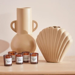 Opjet Vase Coquillage En Ceramique Beige - H18cm -SEMA design Boutique b94d2 vase coquillage beige en ceramique